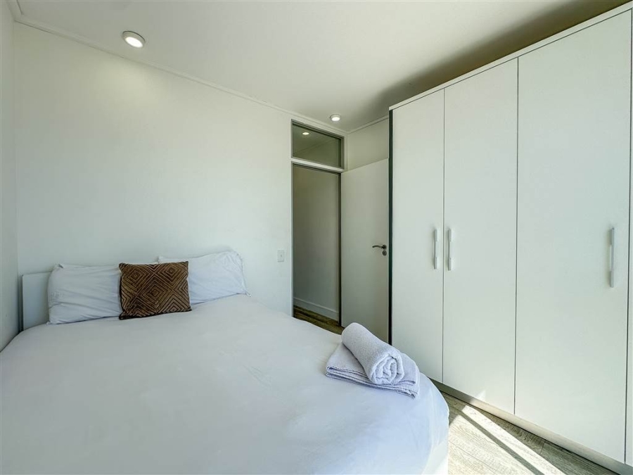 2 Bedroom Property for Sale in Woodstock Western Cape
